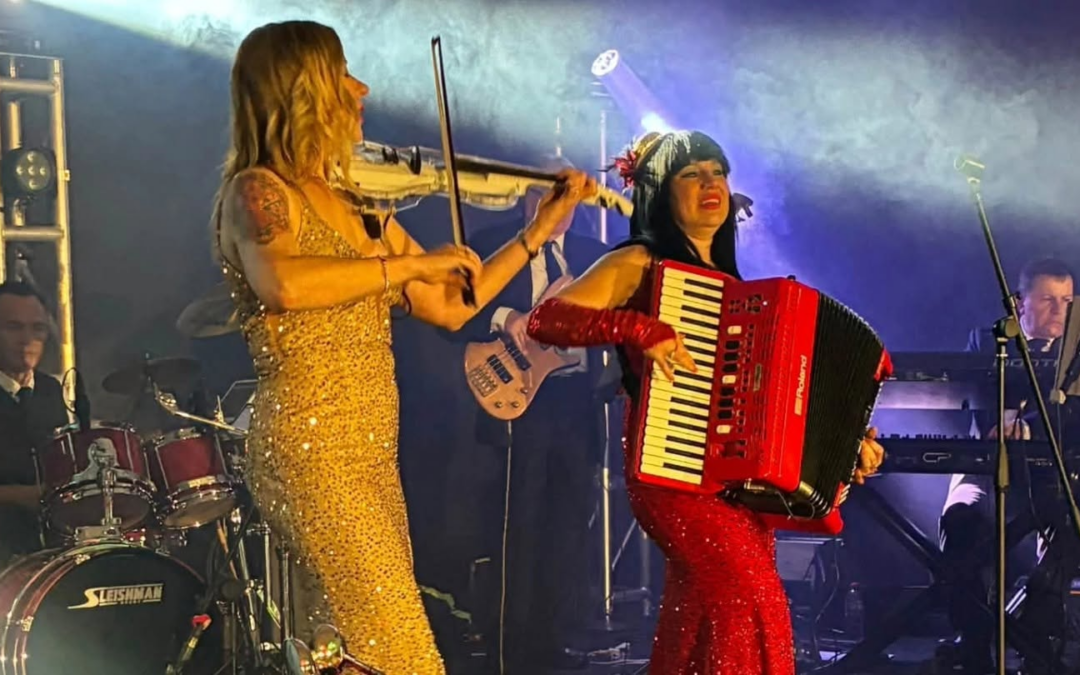 Viva Italia Show with Julie Accordion Wisniewski at The Fraternity Club